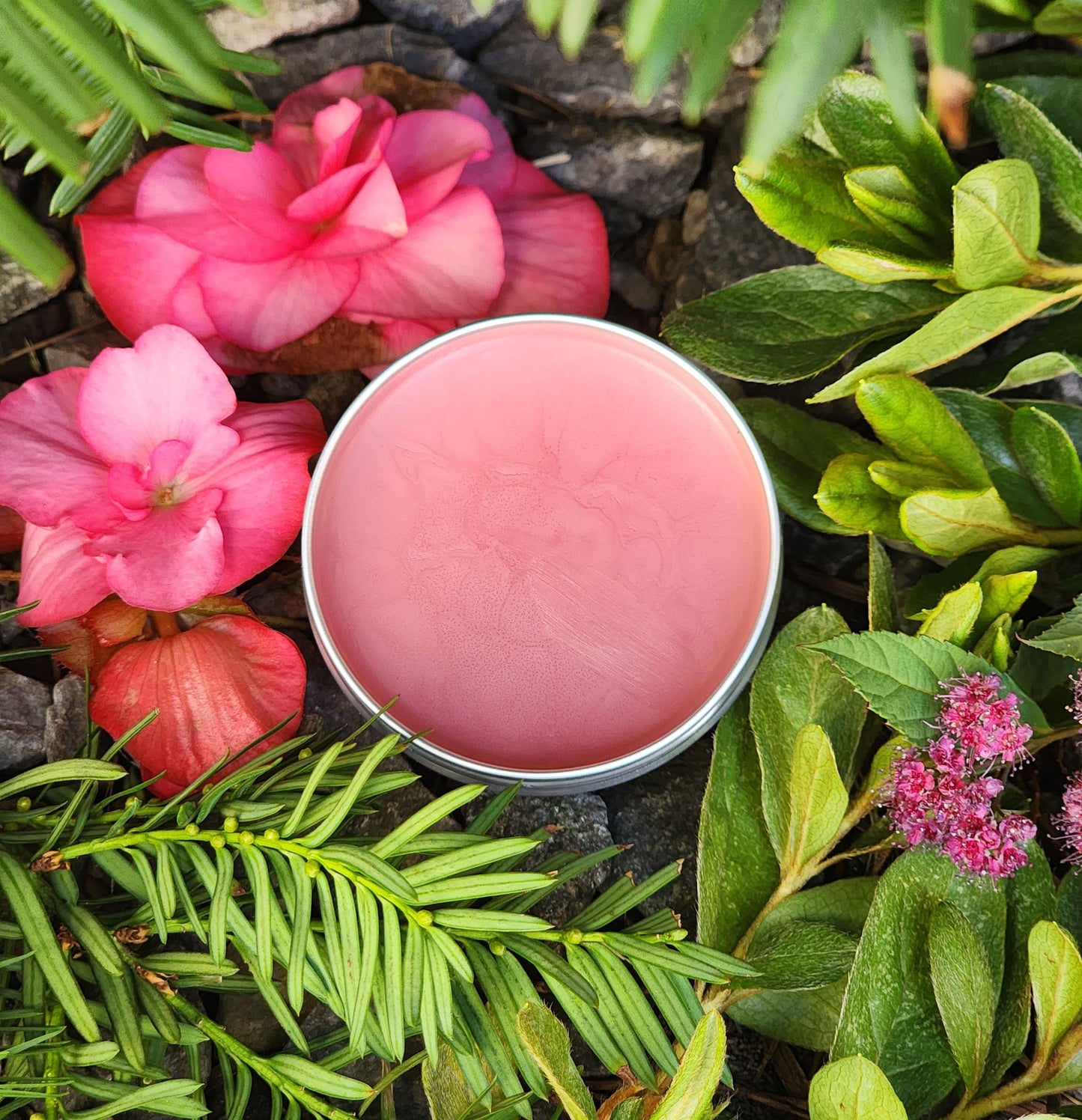 The Senzio Miracle Balm Herbal Powerhouse
